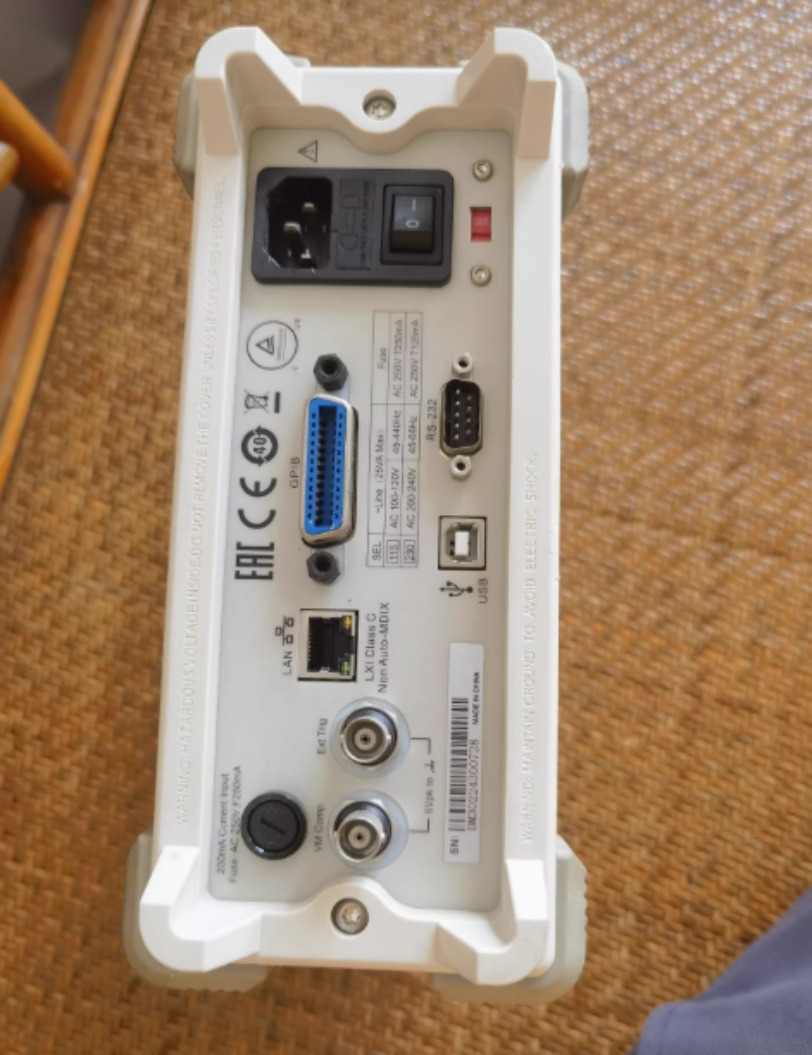 1 multímetro digital de sobrem - Benchtop Digital Multimeter 6 1/2 Digit reseña y precio